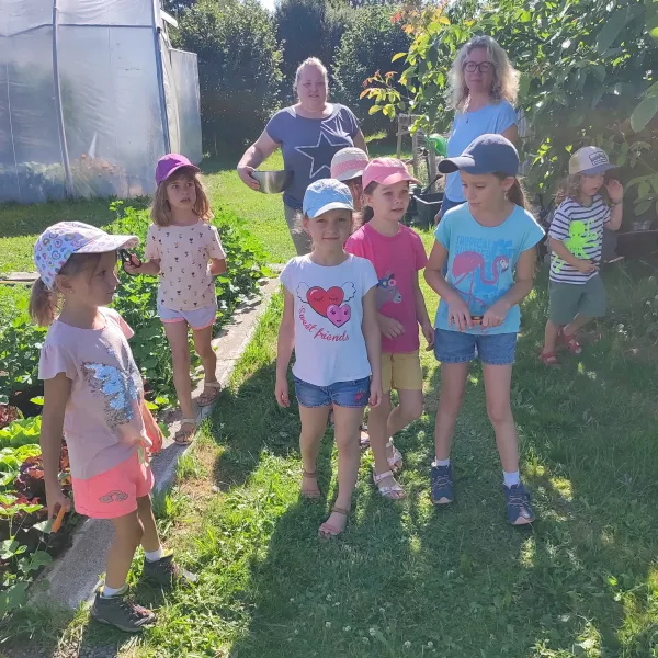 Zu Besuch im Garten: Kindergarten Spatzennest